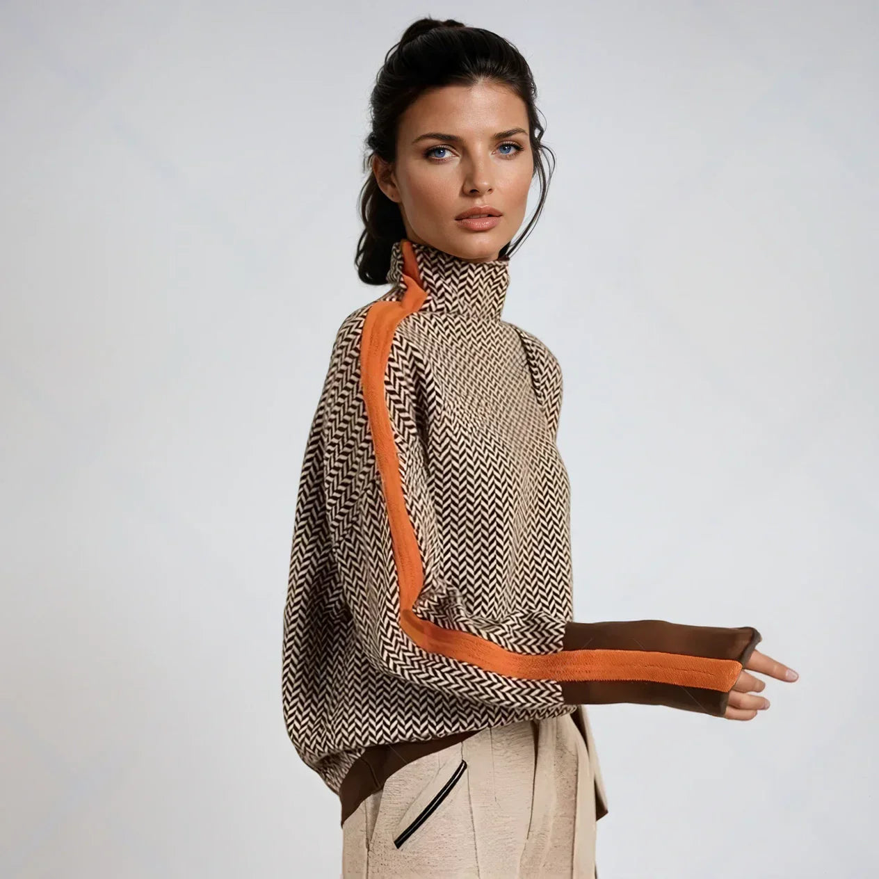 Mariele | Cuello alto con llamativas rayas en contraste